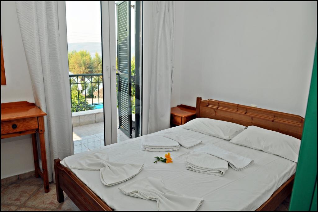 Posidonio Hotel Klima  Phòng bức ảnh